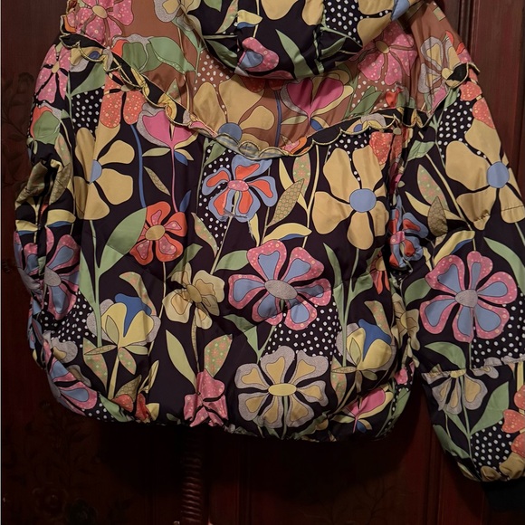 CeliaB Floral Print Puffer Jacket - Picture 4 of 5
